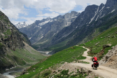 Cycling the Lahaul valley