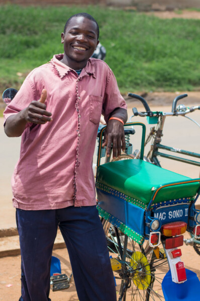 malawi-bike-taxi-chauffeur