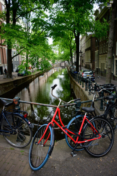 amsterdam-red-bicycle-canal